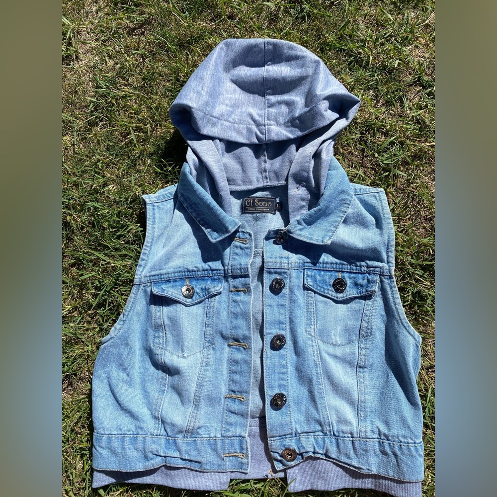 Ci Sono Light Denim Hooded Jean Vest - Pale Blue